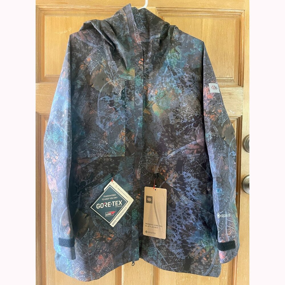 New 686 Women's GORE-TEX 3L ATV Jacket